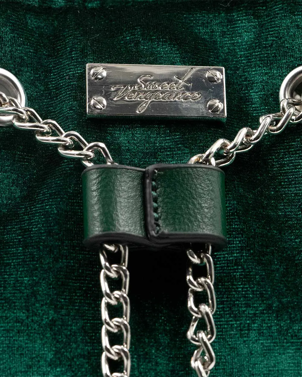 Bag - Green Velvet Bucket Bag W/ Chain & Skull Details Sv