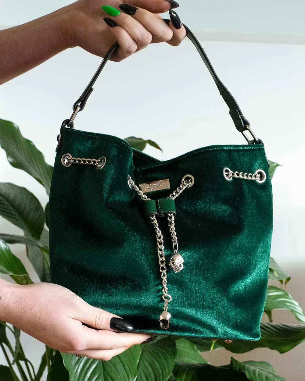 Bag - Green Velvet Bucket Bag W/ Chain & Skull Details Sv