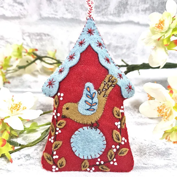 Corinne Lapierre - Mini Felt Craft Kit Folk Birdhouse