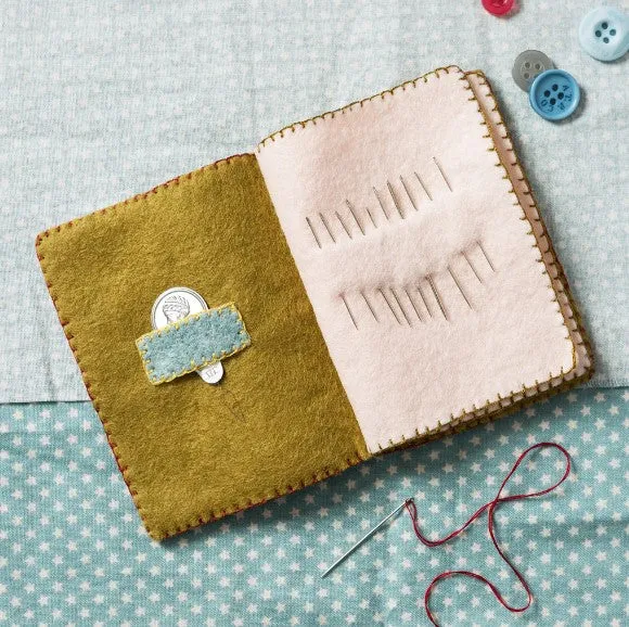 Corinne Lapierre - Mini Felt Craft Kit Needle Case