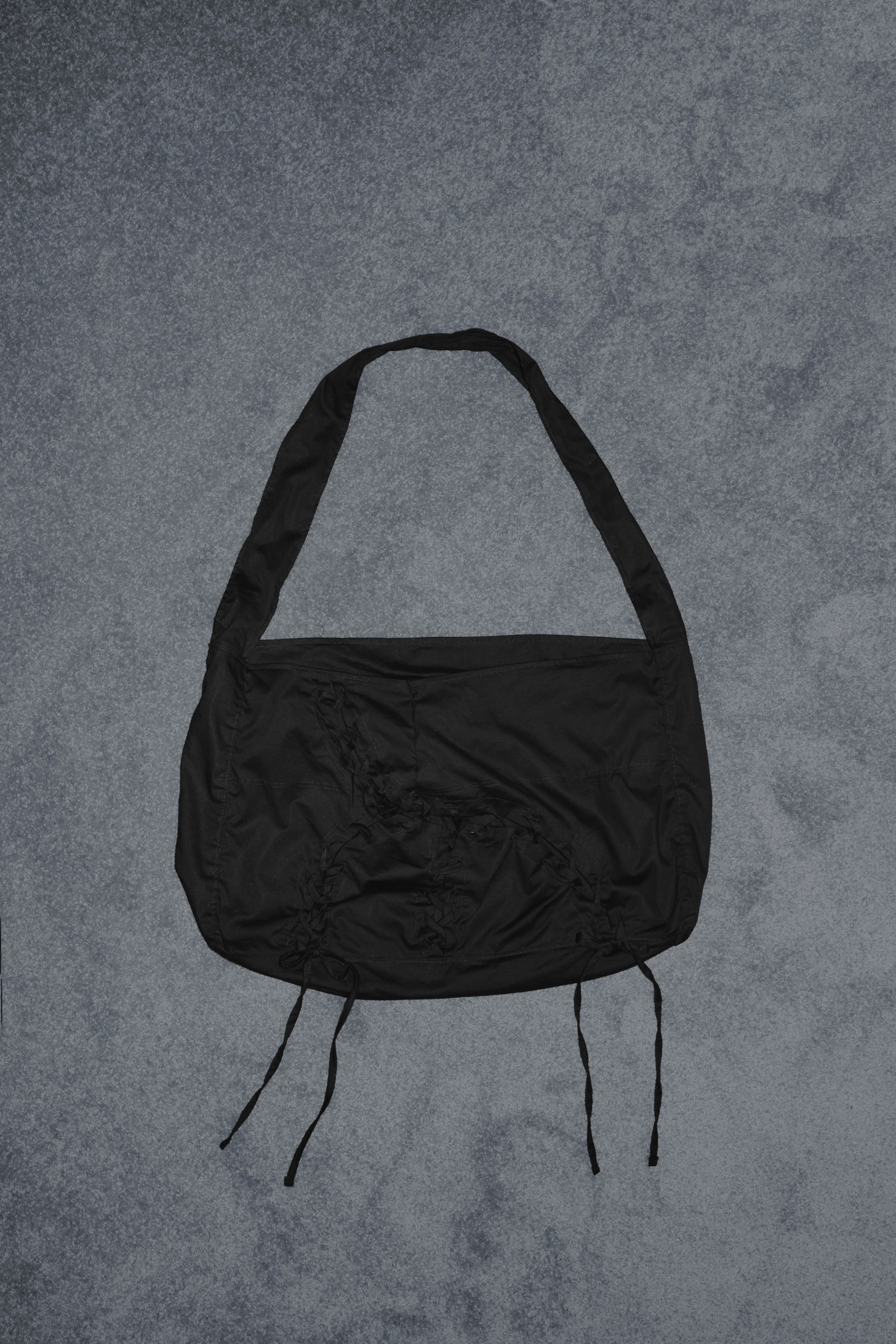 Crossed Tie bag - Black