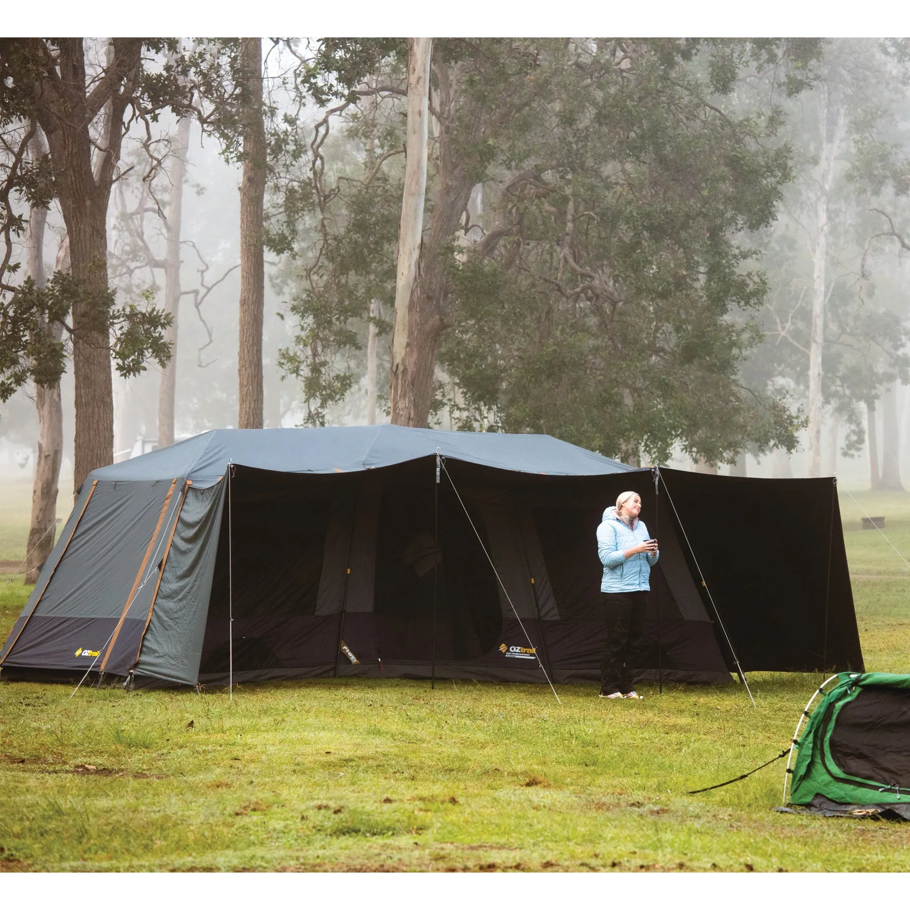 Fast Frame Blockout 10P Tent