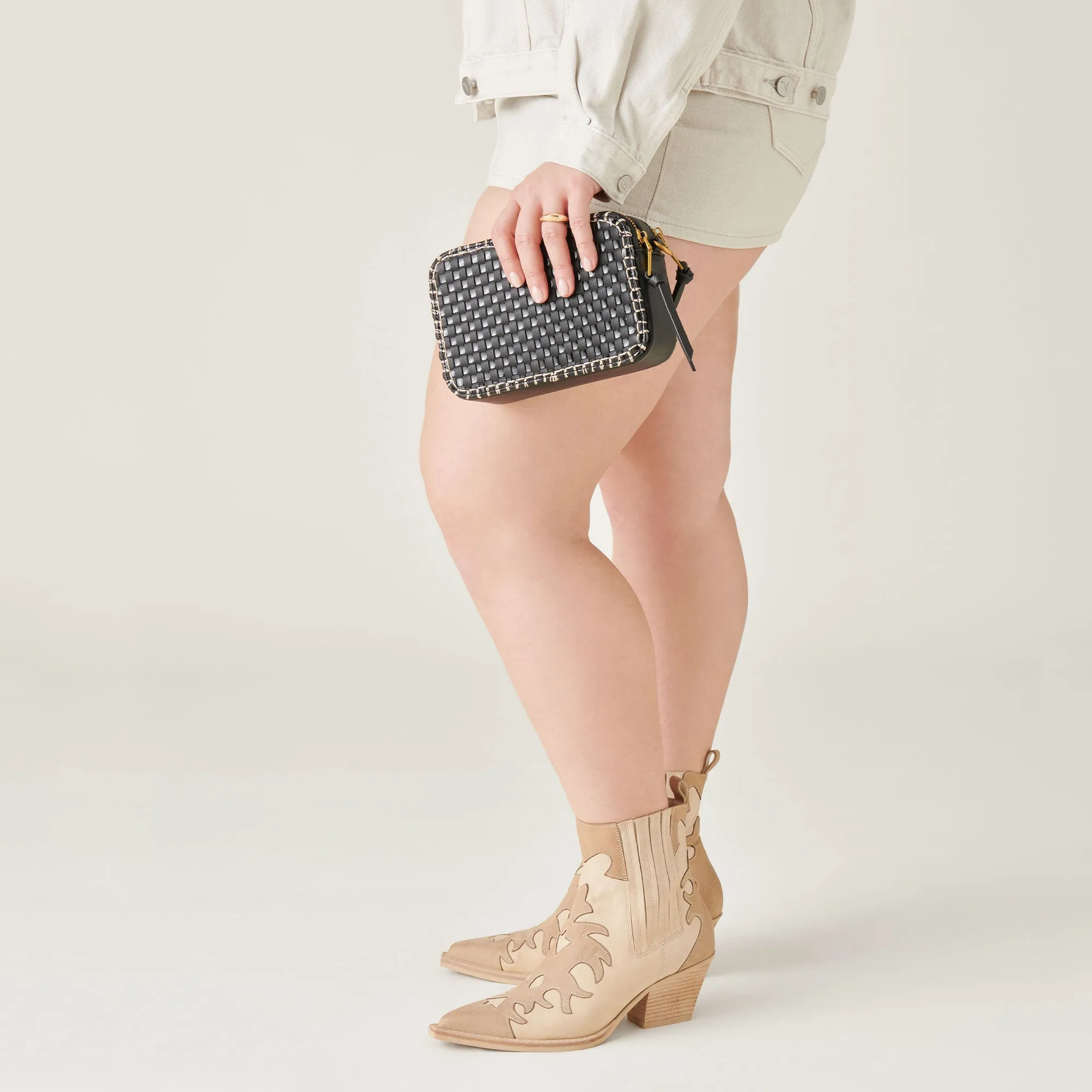 GLADYS CROSSBODY BLACK WOVEN