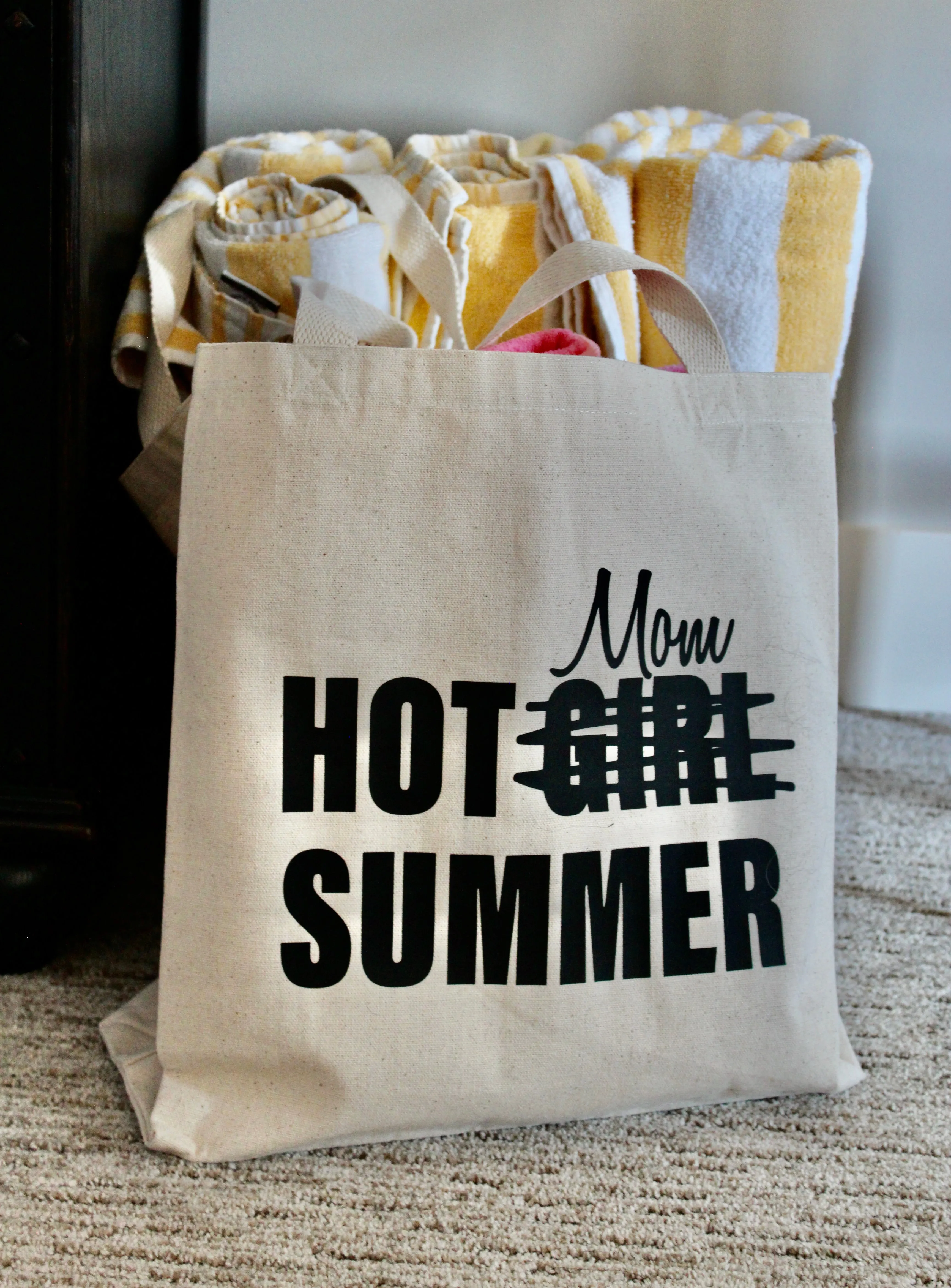 Hot Mom Summer Tote Bag