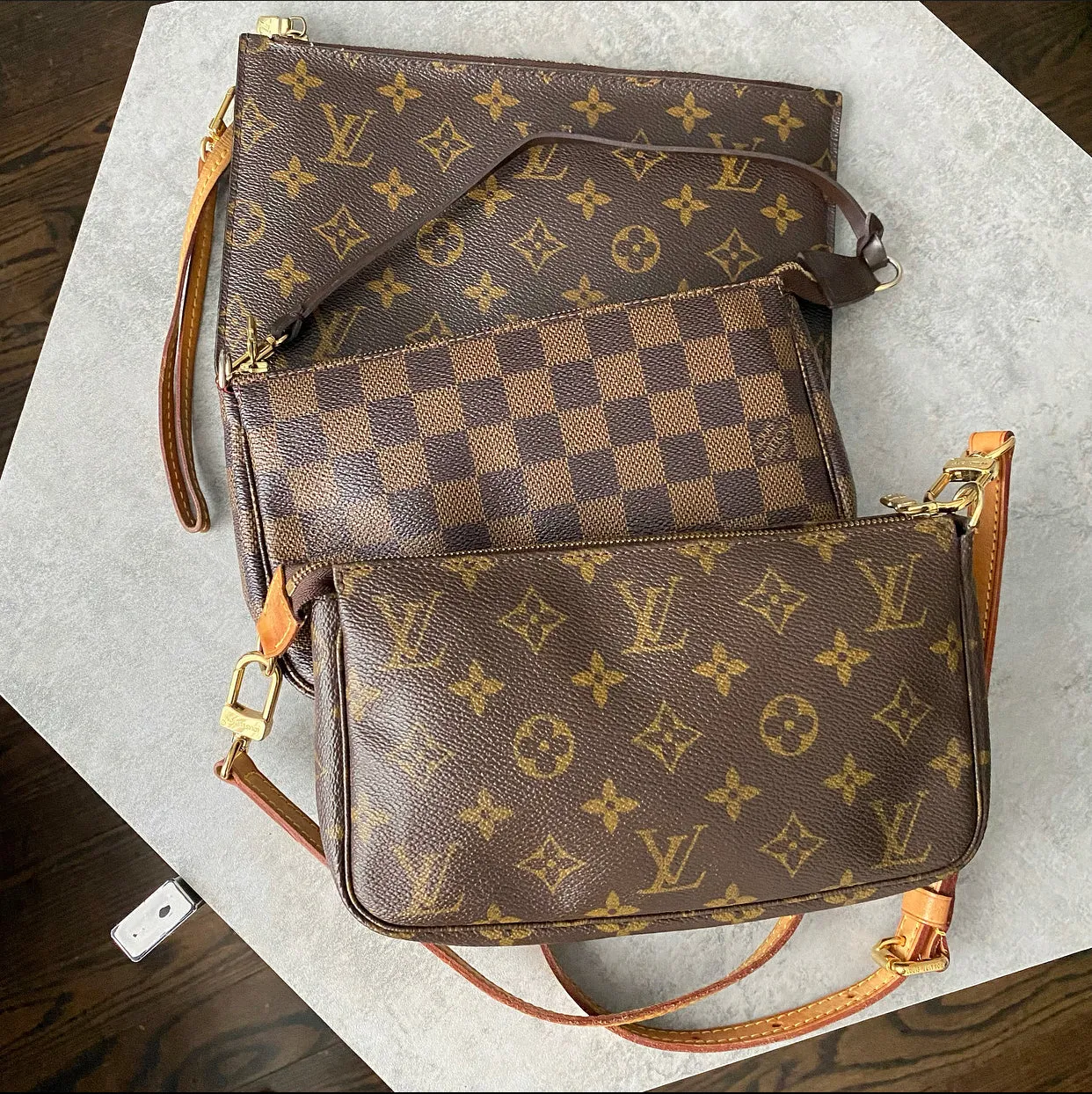 Louis Vuitton Neverfull Monogram Flat Pouch