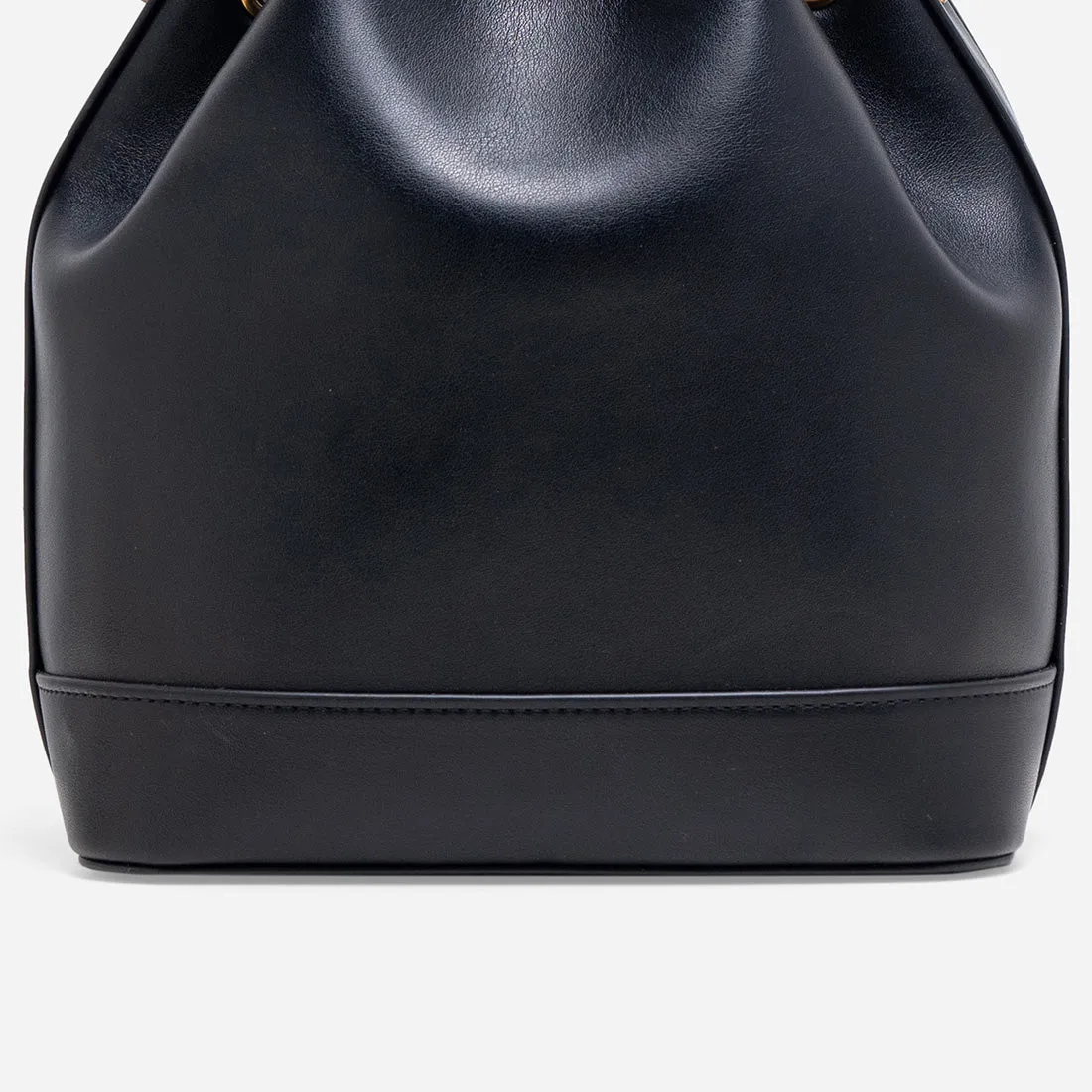 Maria Bucket Bag