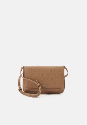 Must Crossbody mono